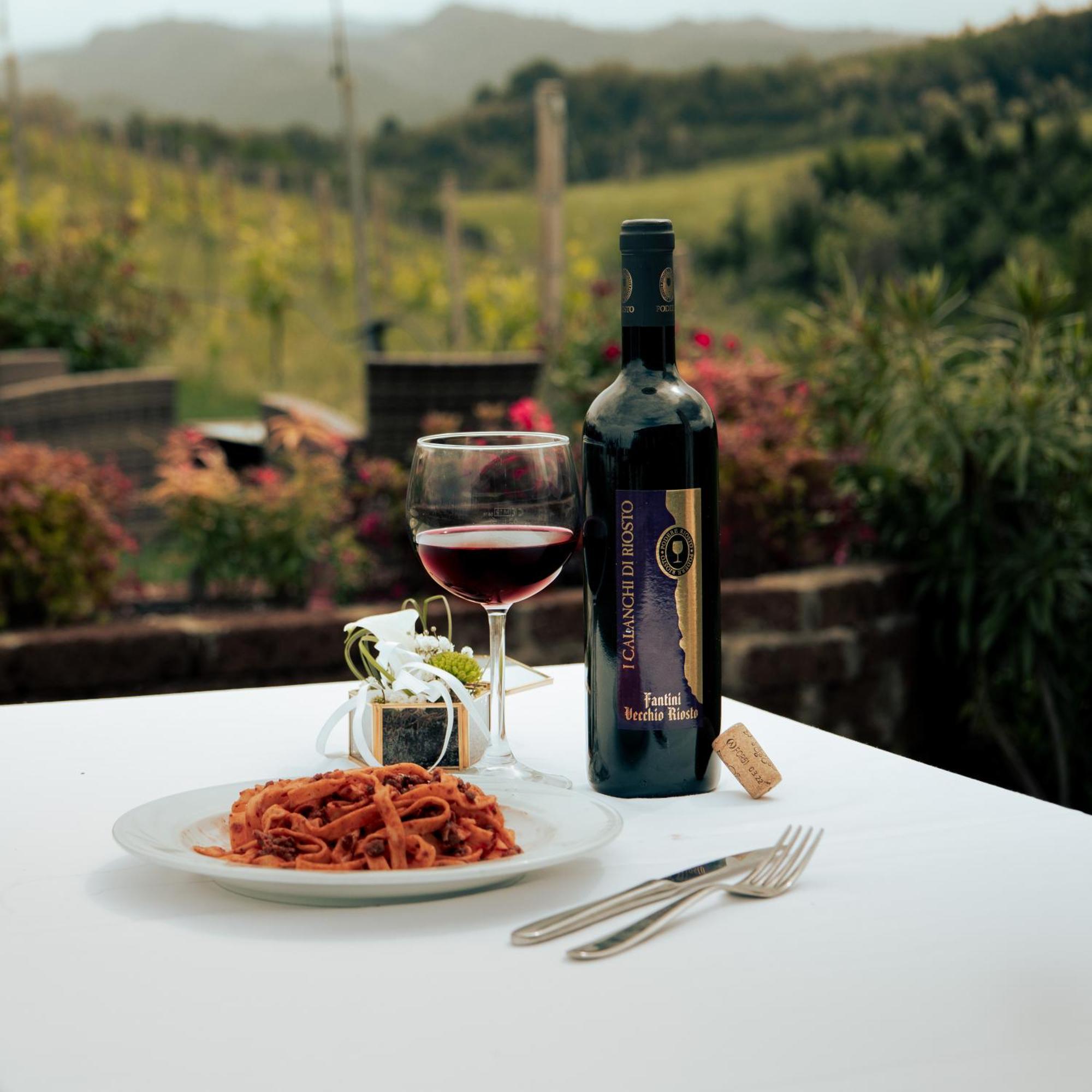 Podere Riosto Cantina&Agriturismo Пианоро Екстериор снимка