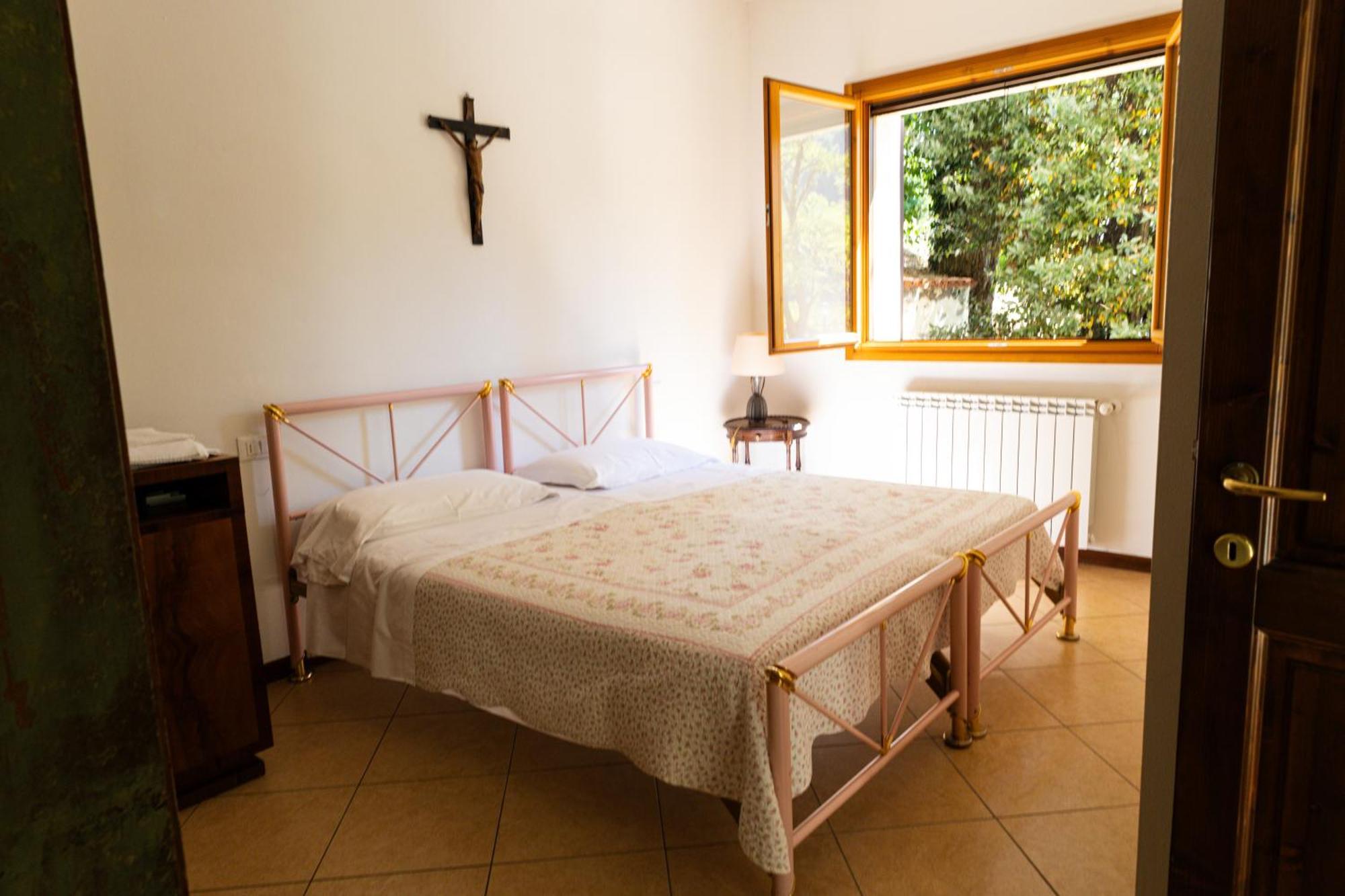 Podere Riosto Cantina&Agriturismo Пианоро Екстериор снимка