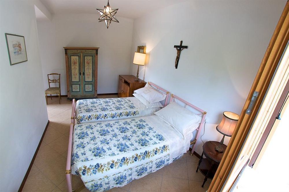 Podere Riosto Cantina&Agriturismo Пианоро Екстериор снимка